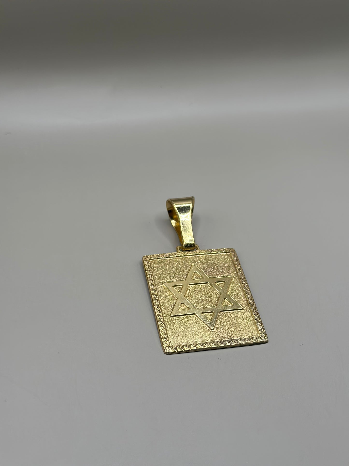 Pingente Estrela de Davi